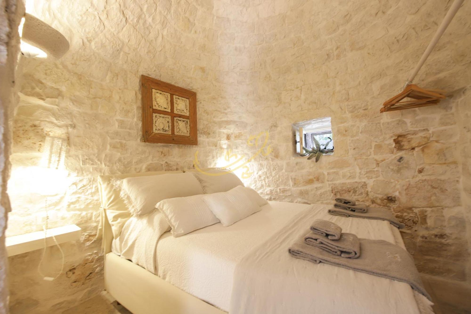 Trulli & Dimore - I Trulli Di Carole ออสตูนี ภายนอก รูปภาพ