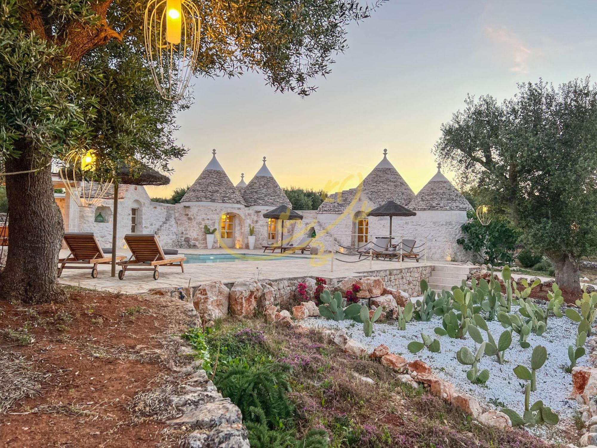 Trulli & Dimore - I Trulli Di Carole ออสตูนี ภายนอก รูปภาพ
